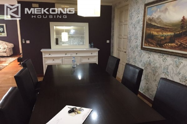 Penthouse apartment with 4 bedrooms for rent in E tower, Ciputra Hanoi 5