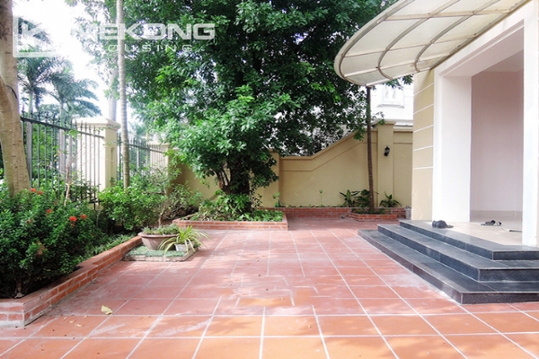 Spacious villa with large living room and nice view of landscape for rent in C block, Ciputra Hanoi 1