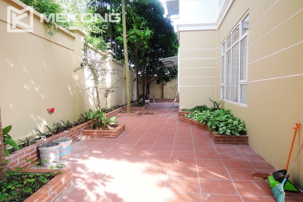 Spacious villa with large living room and nice view of landscape for rent in C block, Ciputra Hanoi 3