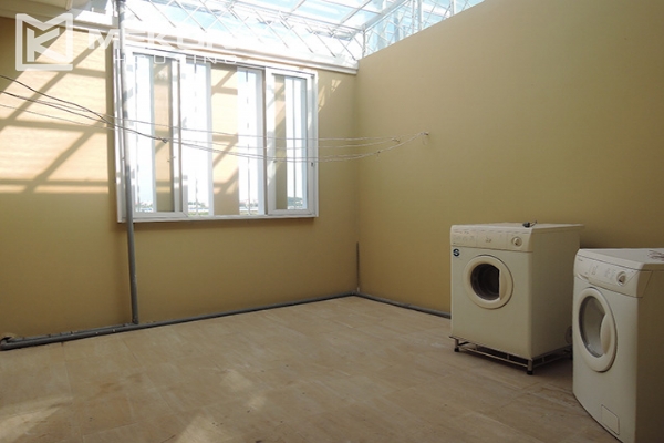 Spacious villa with large living room and nice view of landscape for rent in C block, Ciputra Hanoi 8