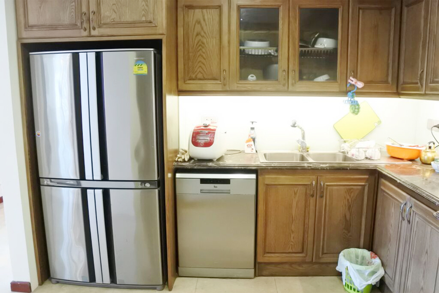 Splendid apartment with 4 bedrooms for rent in L2 tower, The Link Ciputra Hanoi 9