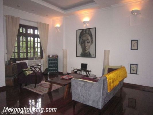 The 3 storey house with 4 bedrooms is for hire on Au Co street, Tay Ho district, Hanoi 7