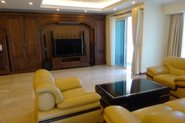Big size apartment with a total living area of 267 sqm in L1 Ciputra Hanoi