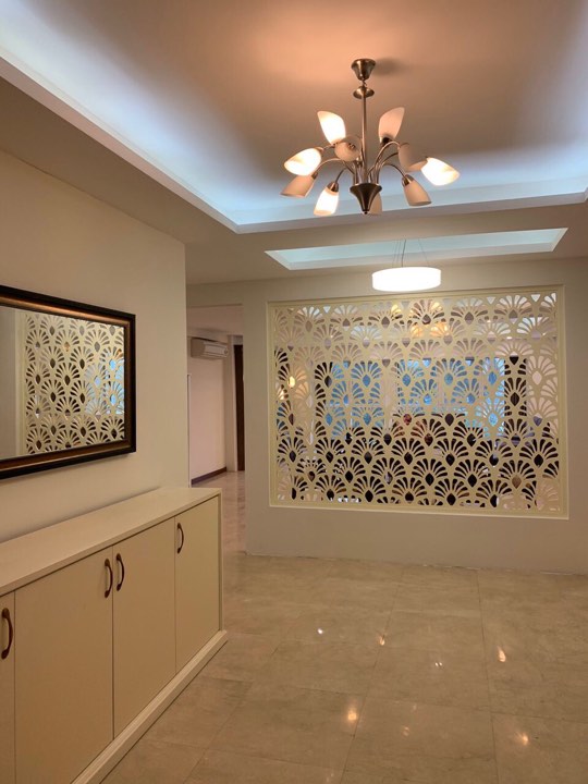 This rental apartment is located on middle floor of L1 tower Ciputra Hanoi, total living area is 267 sqm 3