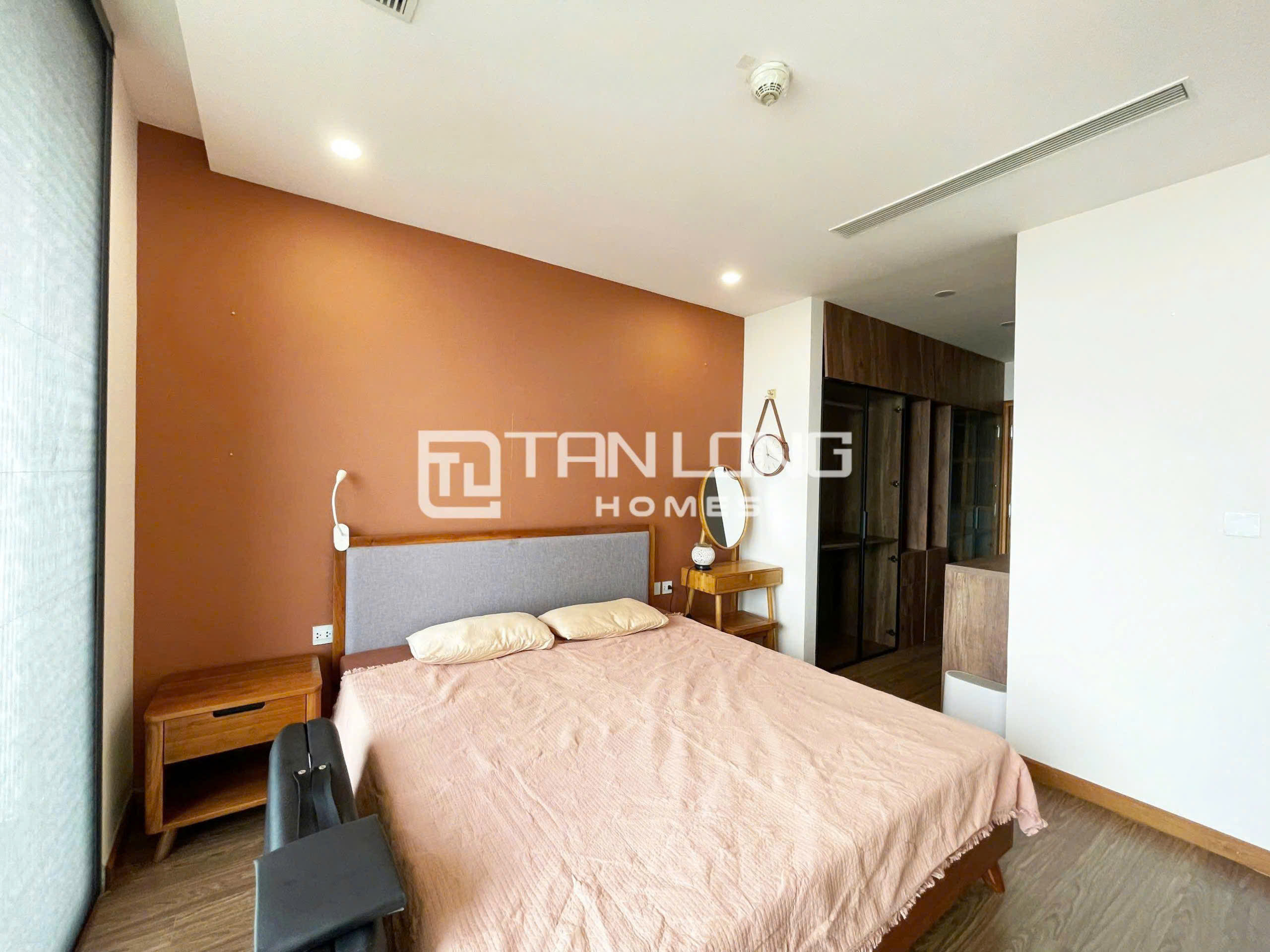 Trendy Duplex apartment for rent at S2 Sunshine city 2