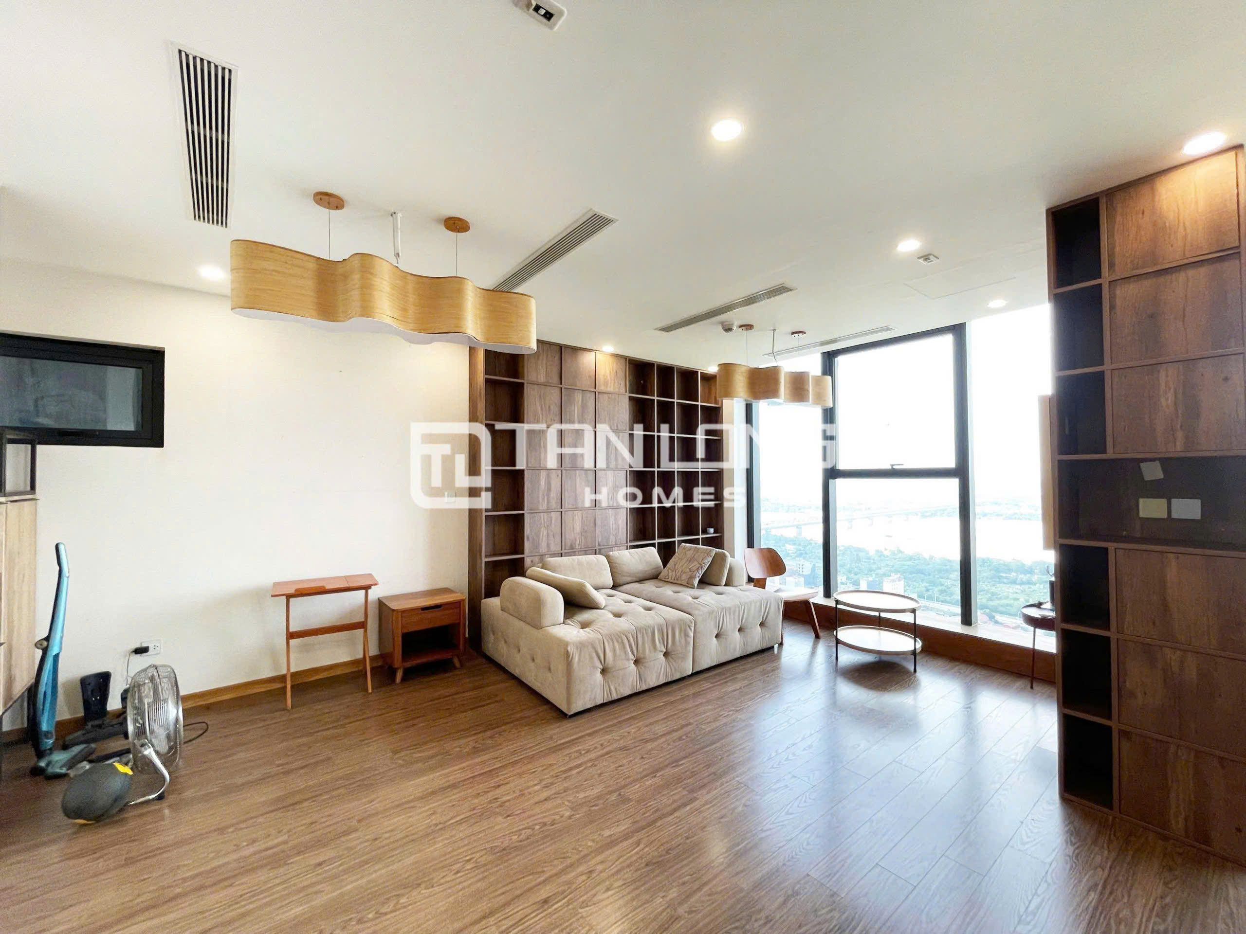 Trendy Duplex apartment for rent at S2 Sunshine city 3