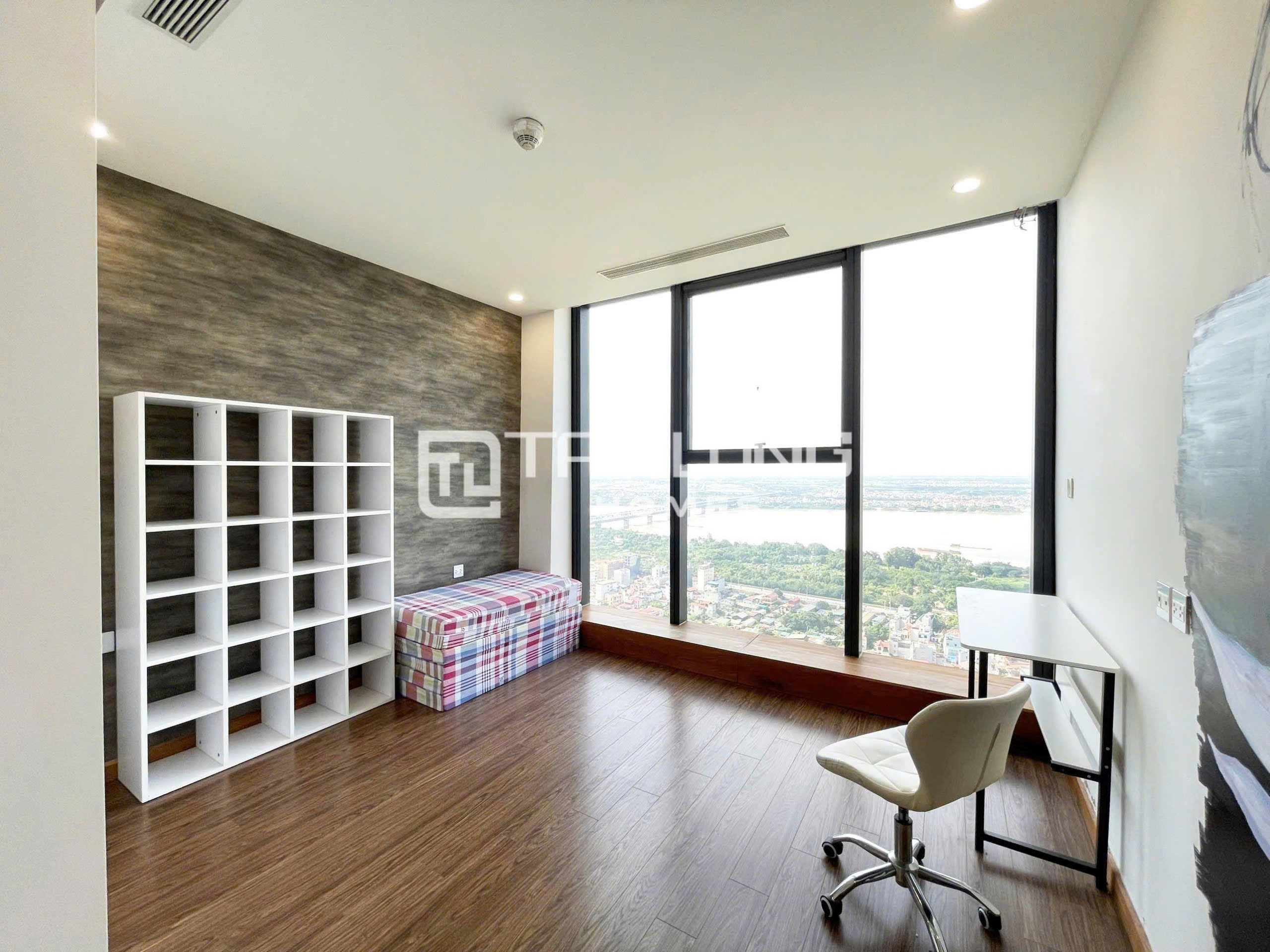 Trendy Duplex apartment for rent at S2 Sunshine city 6