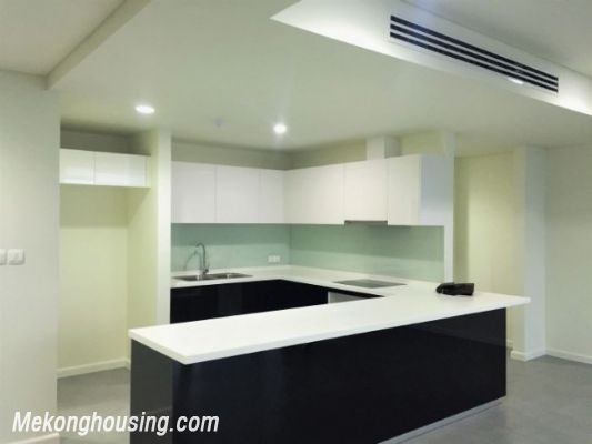 Unfurnished 2 bedroom apartment with Westlake view in Watermark Ho Tay, Hanoi 3