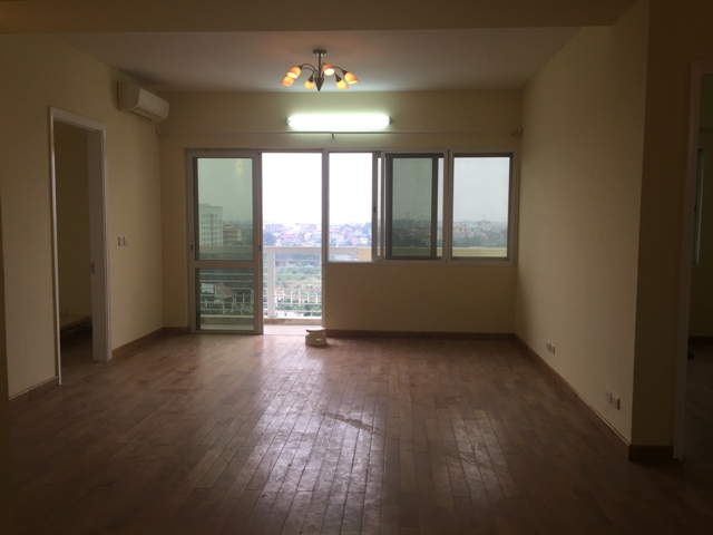 Unfurnished and spacious apartment with 4 bedrooms for rent in Ciputra, Tay Ho, Hanoi