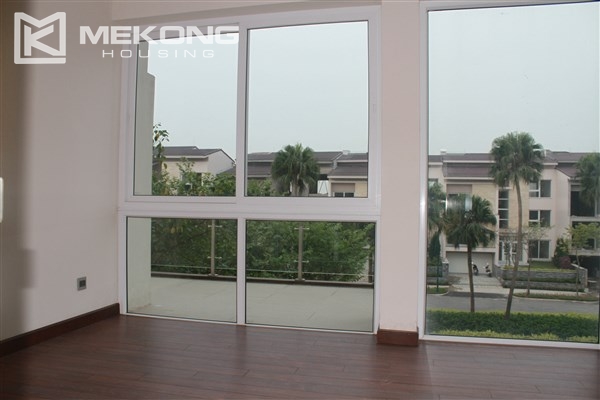 Unfurnished and spacious villa with 5 bedrooms and nice view of landscape for rent in Q block, Ciputra Hanoi 11