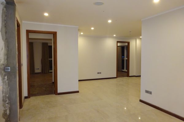 Unfurnished apartment with 3 bedrooms on high floor in L2, Ciputra Hanoi