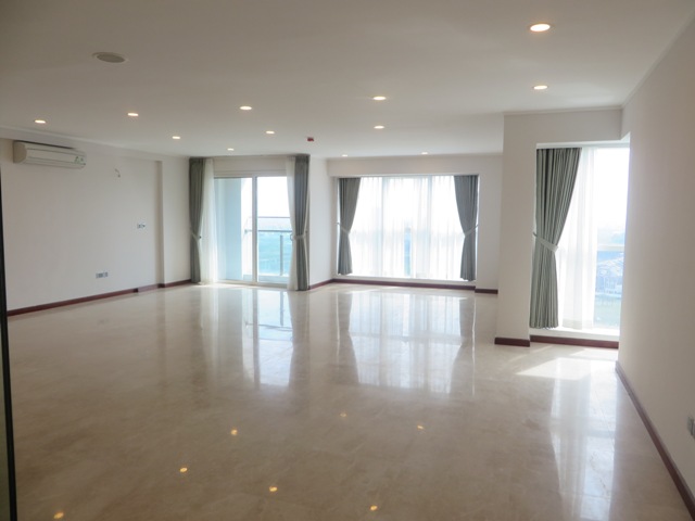 Unfurnished apartment with 4 bedrooms for rent in L1 Ciputra Hanoi