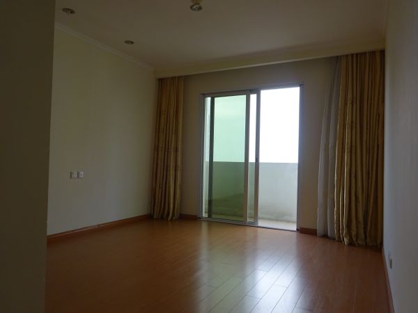 Unfurnished apartment with 4 bedrooms on middle floor in E1 building, Ciputra Hanoi