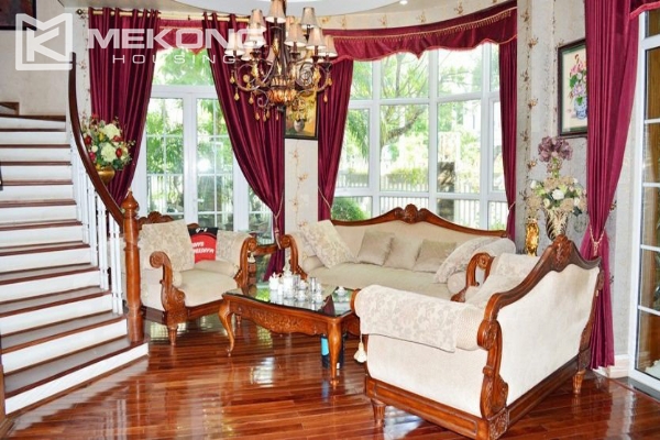 Unique villa for rent in T area Ciputra Hanoi, very modern and spacious 4
