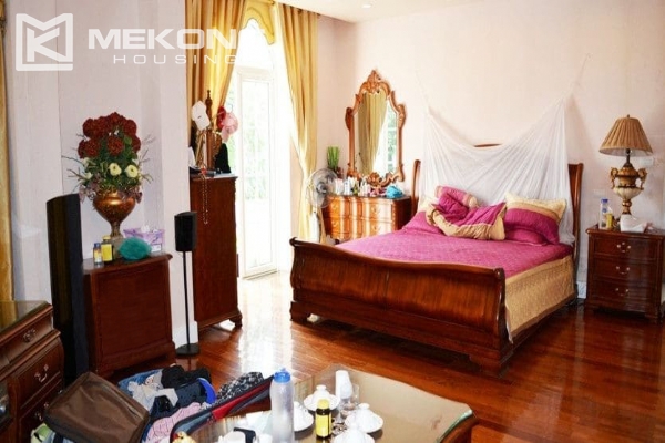 Unique villa for rent in T area Ciputra Hanoi, very modern and spacious 12