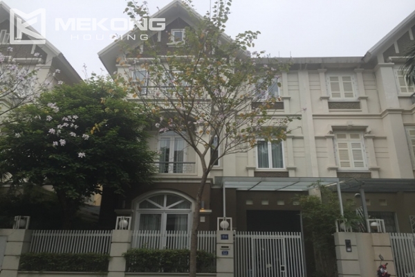 Well designed villa with 5 bedrooms and modern furniture in T block, Ciputra Hanoi 1