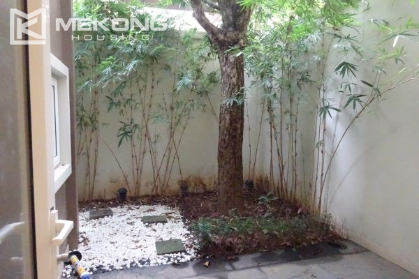 Well designed villa with 5 bedrooms and modern furniture in T block, Ciputra Hanoi 10