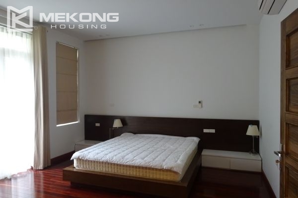 Well designed villa with 5 bedrooms and modern furniture in T block, Ciputra Hanoi 12