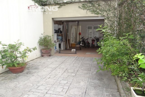 Well designed villa with modern furniture for rent in T block, Ciputra Hanoi 3