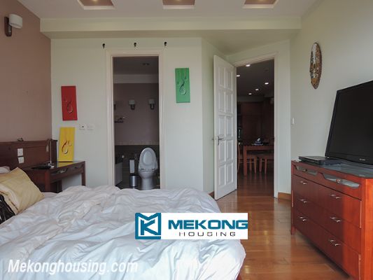 Well furnished and spacious apartment with 2 bedrooms for rent in E1 building, Ciputra Hanoi 9