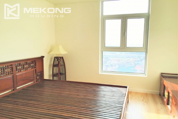Well furnished apartment with 2 bedrooms for rent in Watermark, Lac Long Quan street, Tay Ho district 3